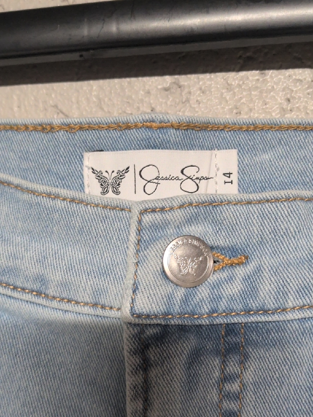 Jessica Simpson Light Wash High Rise Cutoff Jean Short Sz 14 NWT, Rodeo Style - Picture 4 of 9